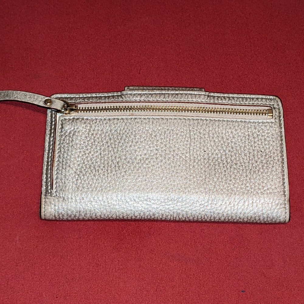 Kate Spade Wallet - Picture 2 of 9